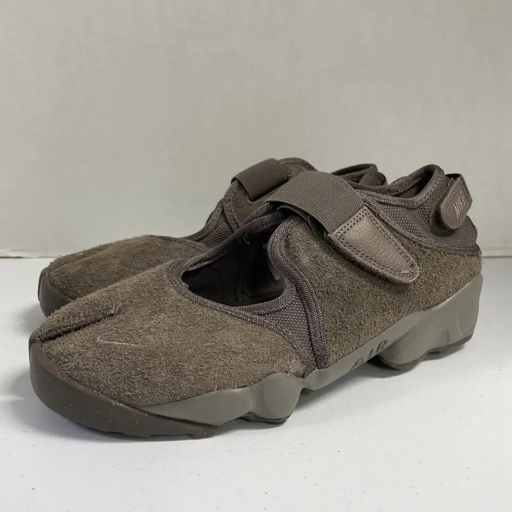 Nike Air Rift Ironstone HQ1474 002 Size 9 Women Brown Tabi Sneaker Jane Style